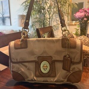New Coach Beige and Brown Shoulder Bag